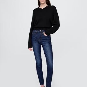 NWT Gap Curvy True Skinny Jeans Mid Rise Washwell Dark Indigo 6/28L